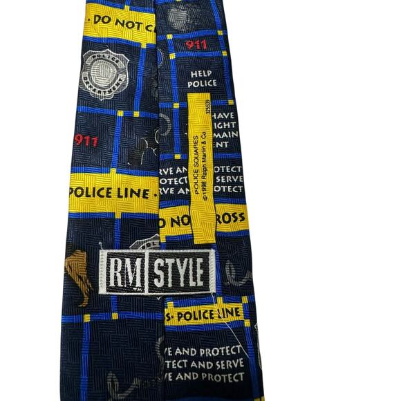 Ralph Marlin RM Style Police Squares Badge 911 Gun Handcuffs 1998 Necktie - Picture 4 of 6